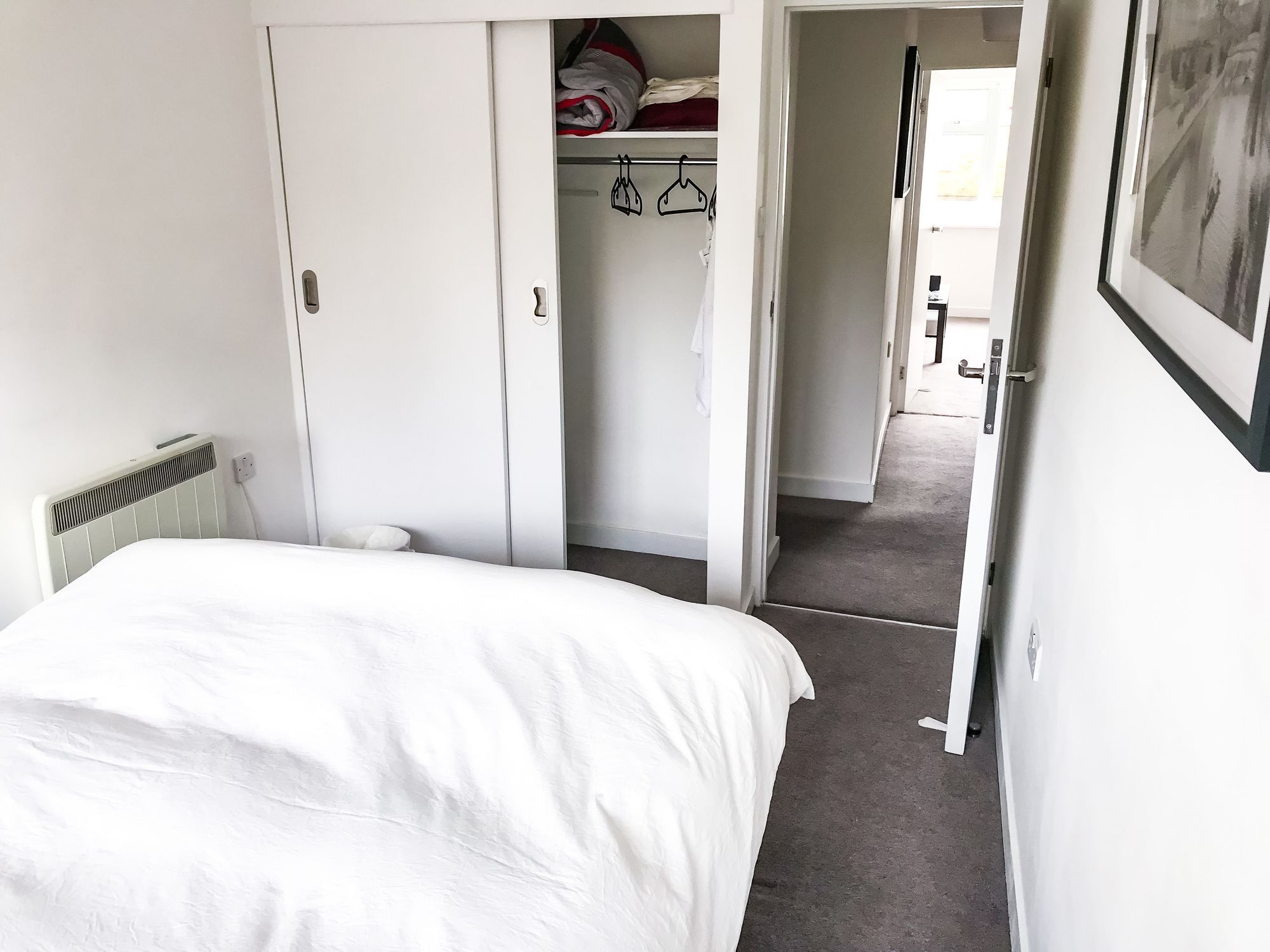 Entire 2 Bedroom Flat Next To Kings College Apartment
