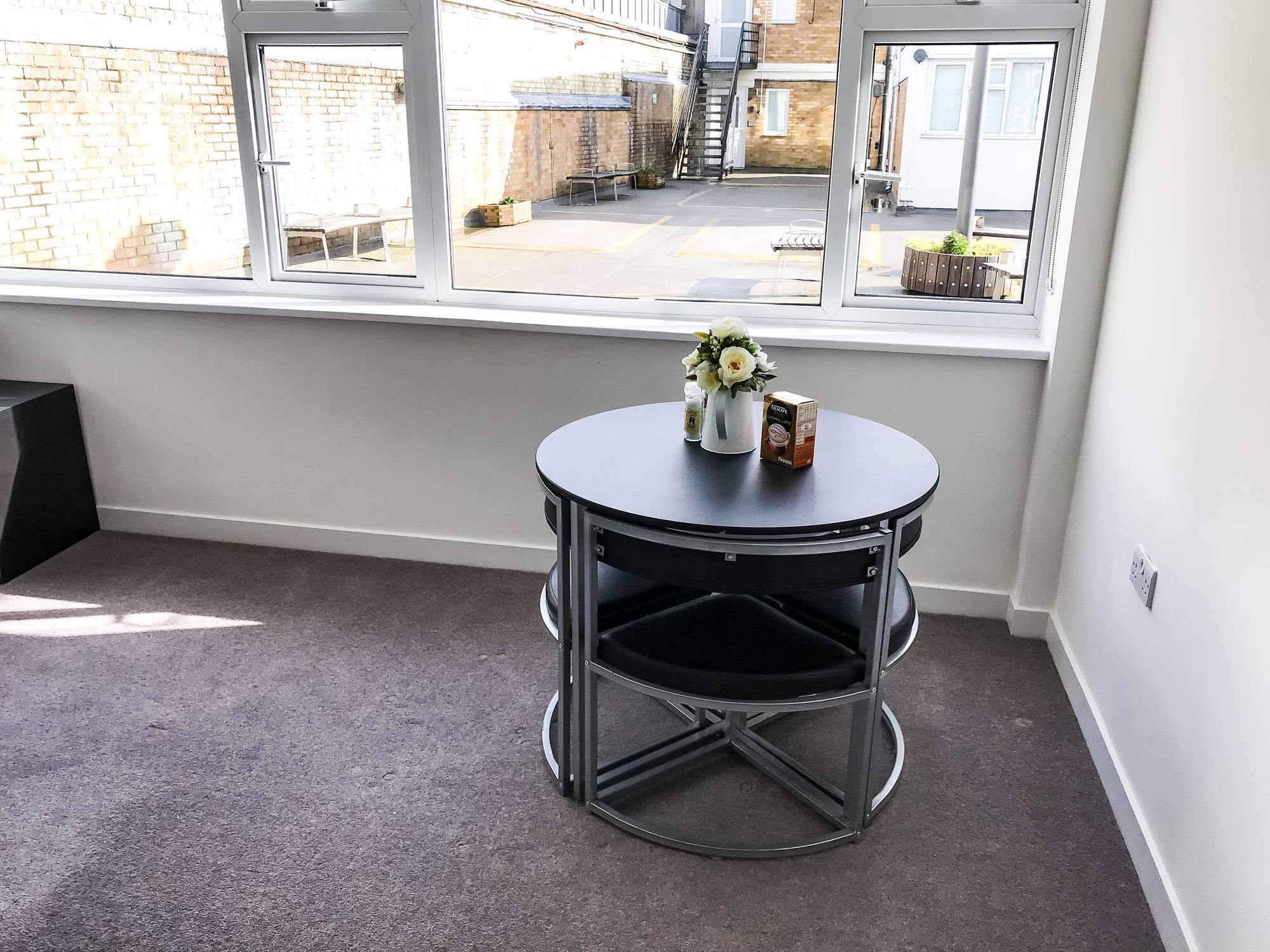 Entire 2 Bedroom Flat Next To Kings College Apartment *