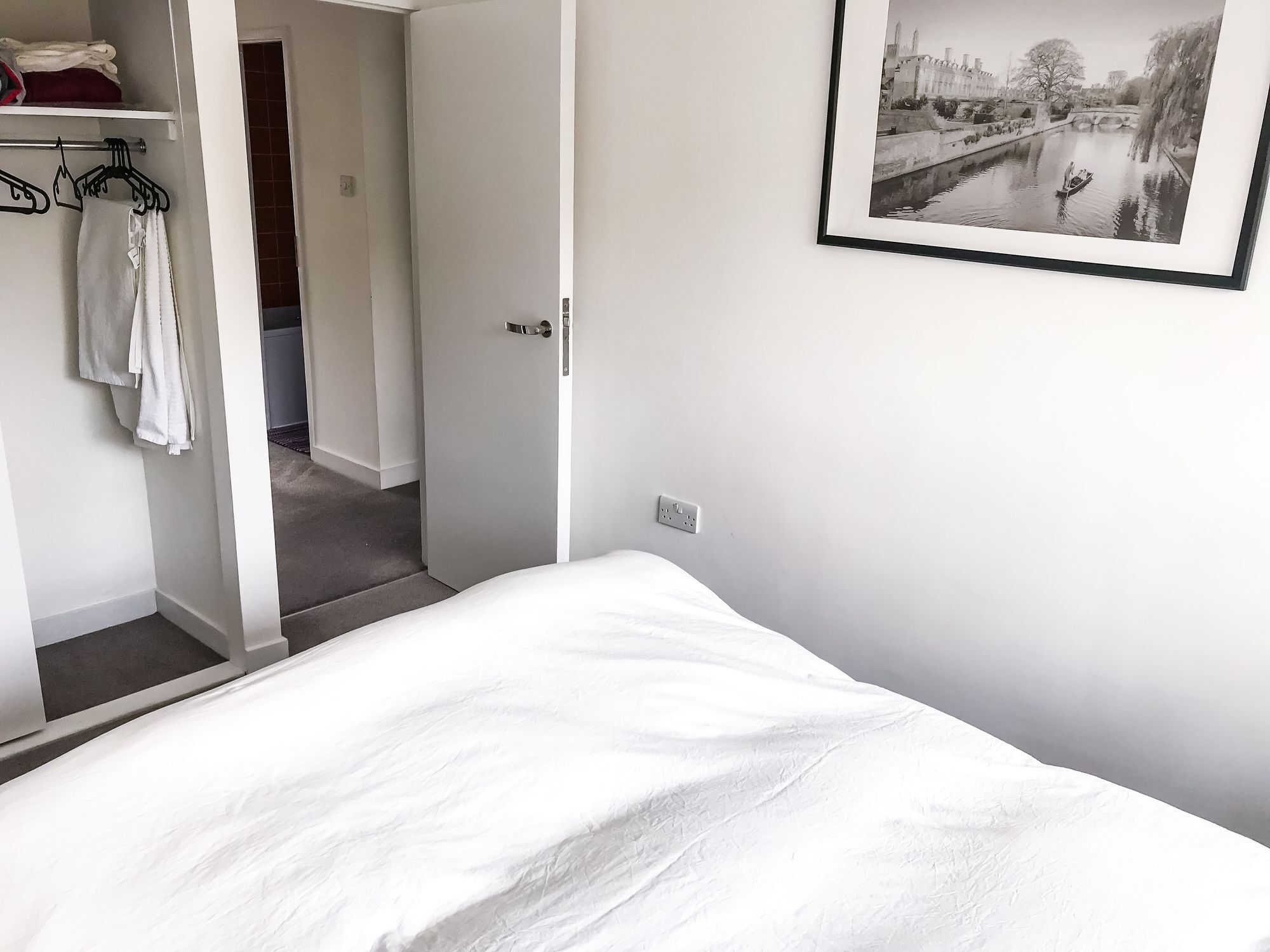 Apartment Entire 2 Bedroom Flat Next To Kings College *